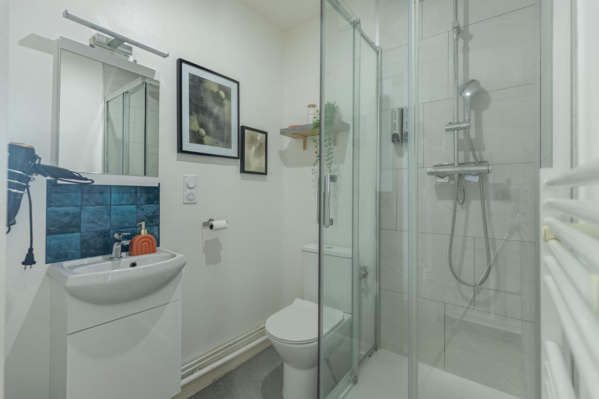 Le Neo - Studio Chic Avec Sa Cour Privative Et Fibre Bergerac Luaran gambar